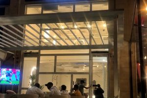 كافيه هولا المدينة (السعر + المنيو + الموقع + أراء الناس)