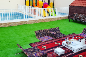 شاليهات نيوم في المدينة (الأقسام + السعر + وقت التأجير + معلومات التواصل)