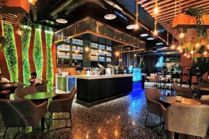 كافيه ديكاف المدينة (السعر + المنيو + الموقع + أراء الناس)