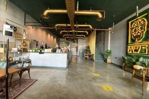 أوس كافيه المدينة (السعر + المنيو + الموقع + أراء الناس)