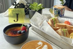 كافيه هايد اوت المدينة (السعر + المنيو + الموقع + آراء الناس)