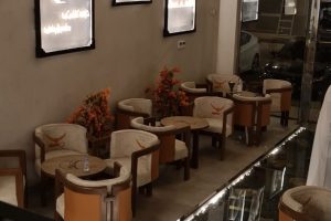 كافيه عصفور أيلول المدينة (السعر + المنيو + الموقع + أراء الناس)