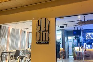 سكاي بايت برجر المدينة (السعر + المنيو + الموقع + آراء الناس)