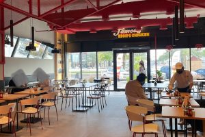 مطعم تشيلي هاوس وليز المدينة (السعر + المنيو + الموقع + آراء الناس)