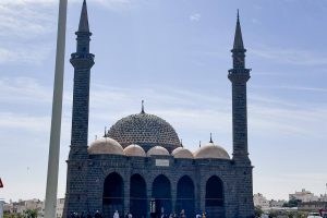 مسجد العنبرية “الدليل الشامل”