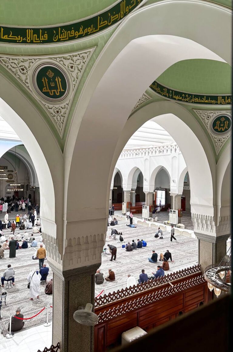 مسجد قباء “الدليل الشامل”