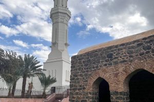 مسجد سلمان الفارسي رضي الله عنه “الدليل الشامل”