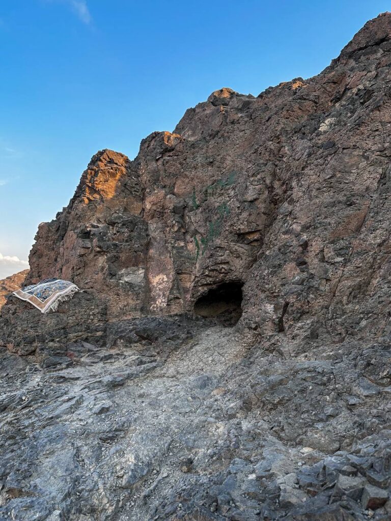 كهف بني حرام (الدليل الشامل)